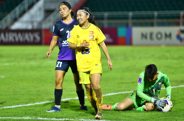 Huỳnh Như ghi bàn, CLB nữ TP.HCM lần đầu vào tứ kết AFC Champions League - Ảnh 1.