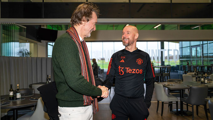 Ten Hag được giữ lại vì Ratcliffe muốn thế