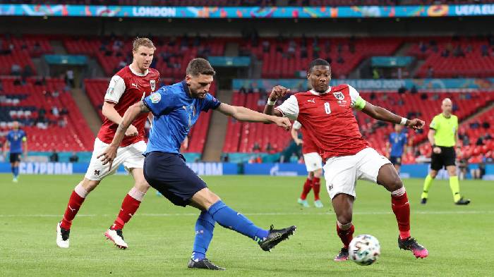 Soi kèo góc Italia vs Bỉ, 01h45 ngày 11/10