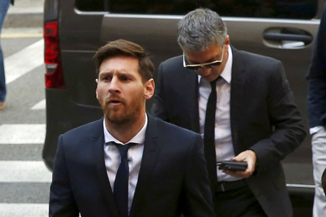 Messi lại rơi vào cảnh "đáo tụng đình"