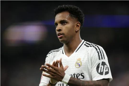 Emmanuel Petit rat muon tien dao Rodrygo cua Real Madrid gia nhap Arsenal