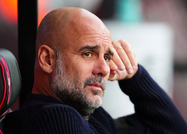 Cafe đầu tuần: Pep Guardiola đã mất cảnh giác? - Ảnh 1.