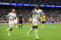 Real Madrid tự làm xấu mặt mình