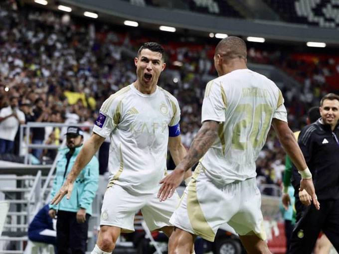 Ronaldo ăn mừng cú đúp bàn thắng ở trận đấu gần nhất cùng Al Nassr