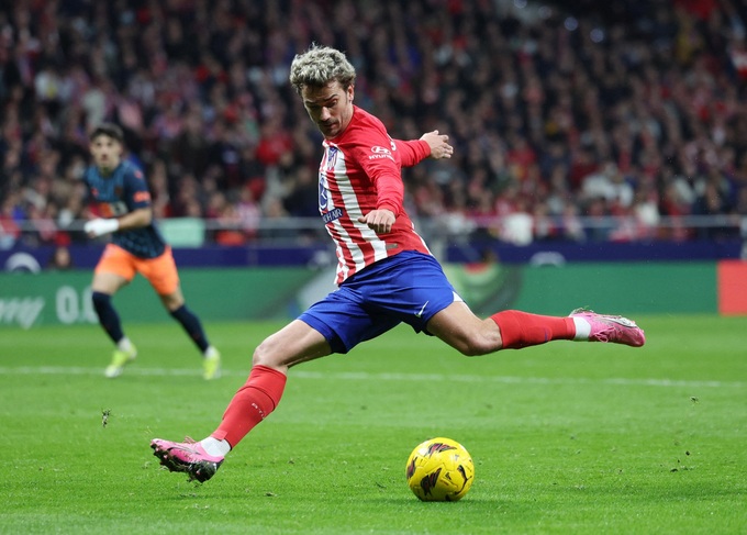 Tiền đạo Antoine Griezmann của Atletico gần đây có vấn đề về phong độ