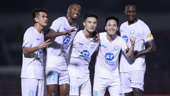 Nam Định là đội bóng có ngoại binh chất lượng nhất V.League mùa này. Ảnh: Đức Cường