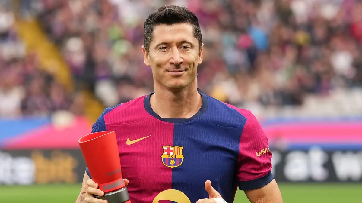 Robert Lewandowski Gọi về những thanh xuân 2