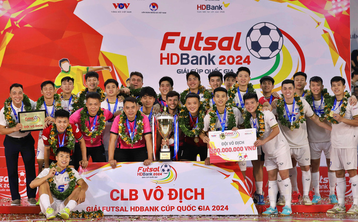 Thái Sơn Nam thảm bại 1-10 ở chung kết futsal Cúp quốc gia 2024 - Ảnh 1.