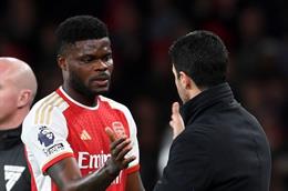 Arsenal xúc tiến gia hạn với Thomas Partey 