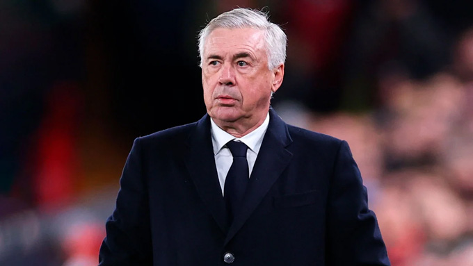 HLV Ancelotti đang chịu áp lực lớn