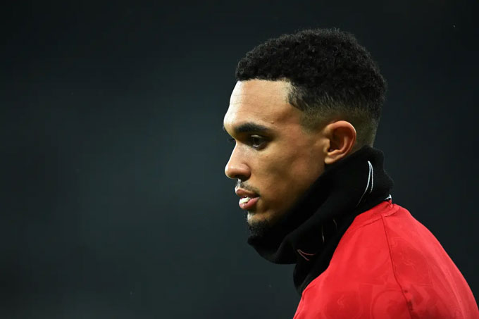 Alexander-Arnold có 60 đường kiến tạo tại Premier League