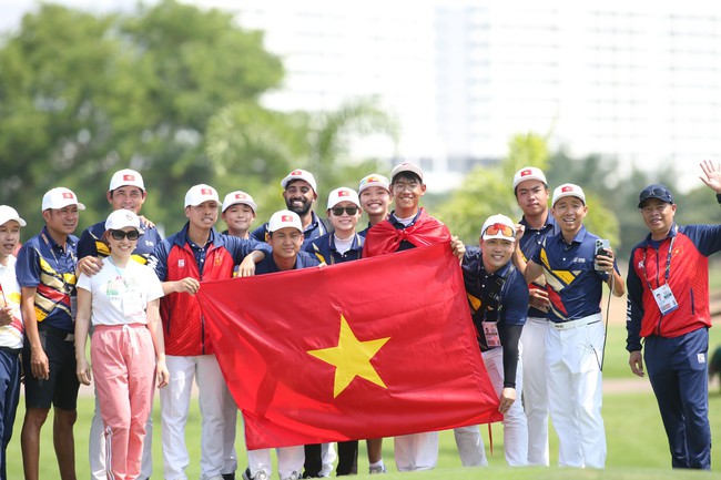 Golf thủ giành HCV SEA Games đầu tiên cho Việt Nam gia nhập đội tuyển golf hàng đầu nước Mỹ - Ảnh 2.