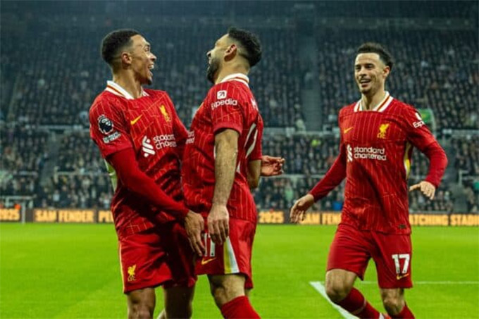 Cả hai cùng điều chỉnh lối chơi để thích nghi với Liverpool